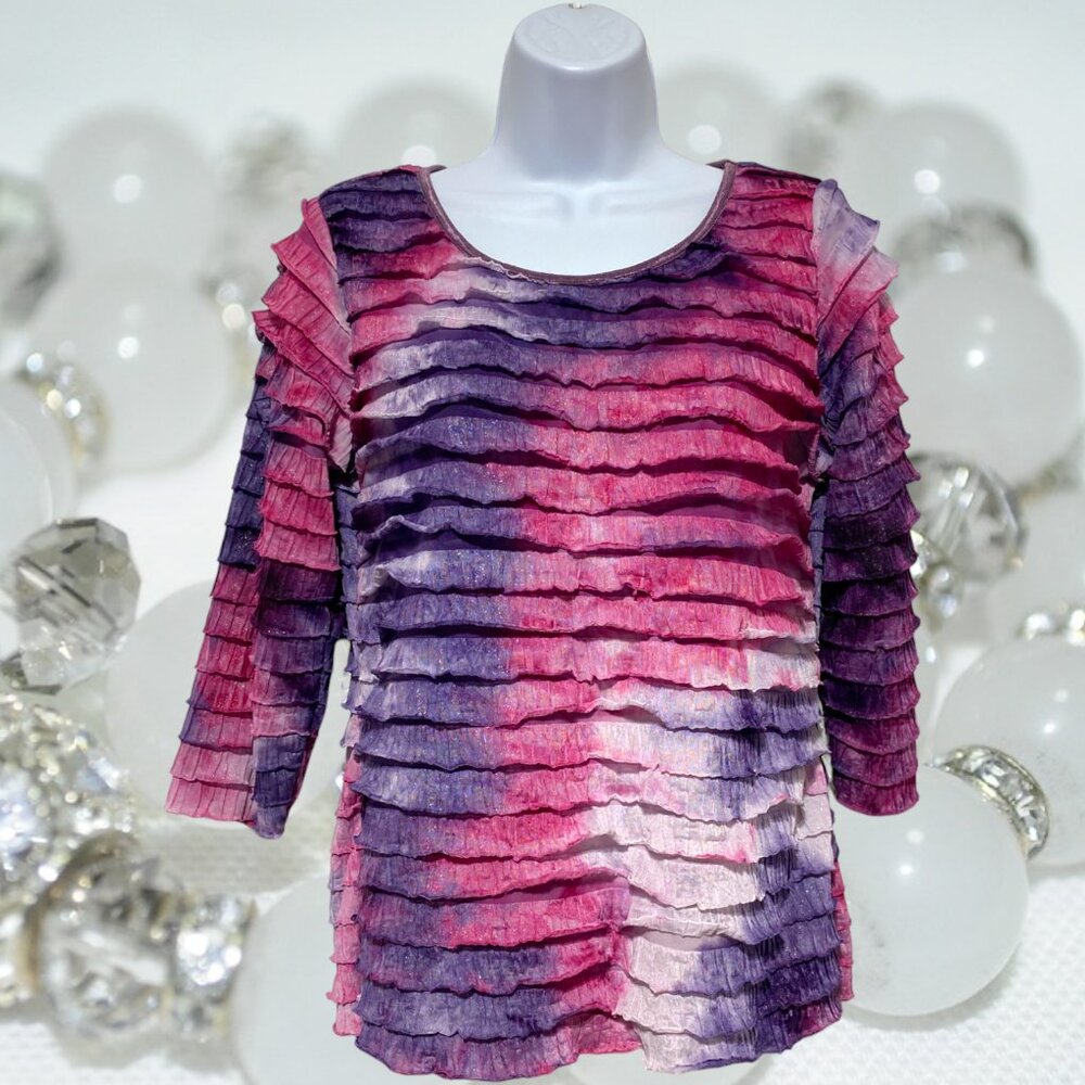 Women's Medium Pullover Top Multi-Colored Sparkle Design Light Weight